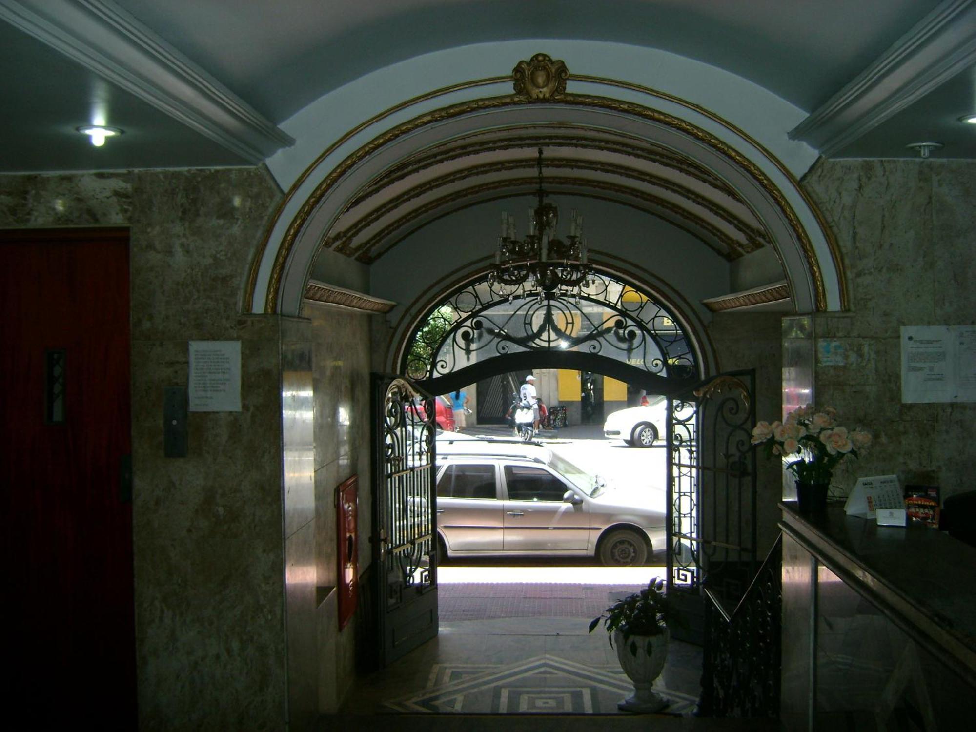 Reinales Plaza Hotel Sao Paulo Exterior photo